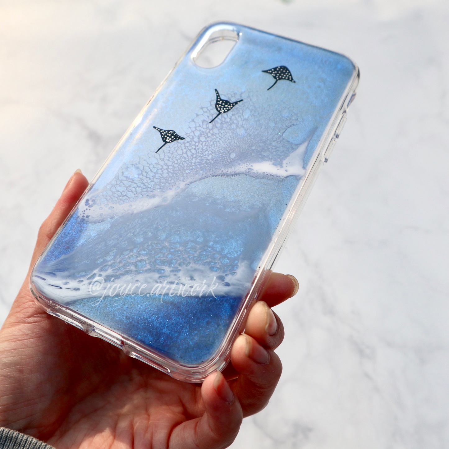 iPhone XR phone case with spotted rays